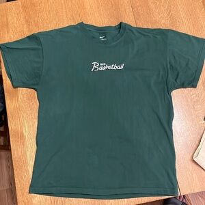 Men’s Nike L loose fit tee